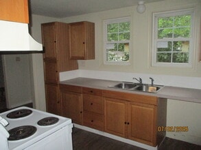863 W C St in Kannapolis, NC - Building Photo - Building Photo