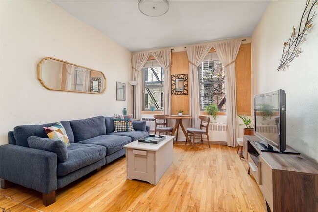 property at 415 E 80th St
