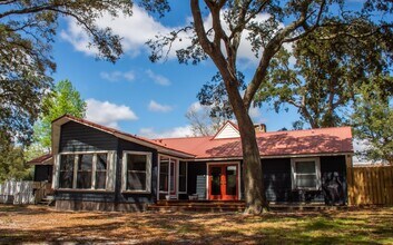 1416 29th St in Niceville, FL - Building Photo - Building Photo