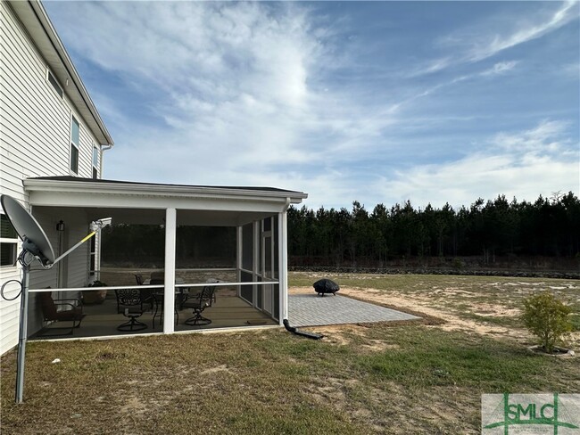 573 Wilkins Rd in Midway, GA - Building Photo - Building Photo