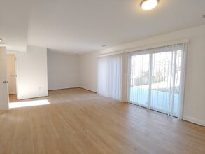 240 Ternwing Dr in Arnold, MD - Building Photo - Building Photo