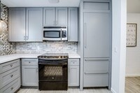 Building Photo - Surf Lodge Apartments in Tucson, Arizona