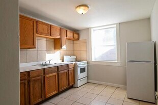 1141 S 30th Ave in Omaha, NE - Building Photo