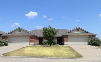 3009 Breton St in Robinson, TX - Building Photo