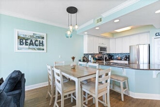 365 E Beach Blvd in Gulf Shores, AL - Building Photo - Building Photo