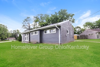 2921 Garey Ln in Louisville, KY - Building Photo - Building Photo