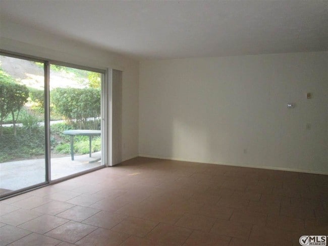 5700 Baltimore Dr, Unit 187 in La Mesa, CA - Foto de edificio - Building Photo