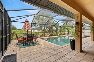 1022 NE 14th Ave in Cape Coral, FL - Building Photo - Building Photo