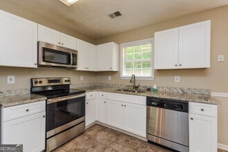 155 Creekside Trail in Covington, GA - Building Photo - Building Photo