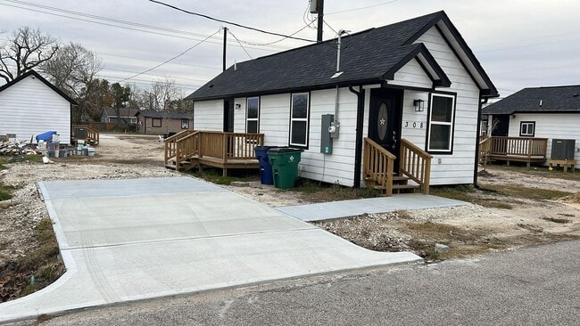 property at 308 Marshall Alley