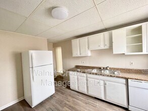 810 E Erie Ave in Lorain, OH - Building Photo - Building Photo