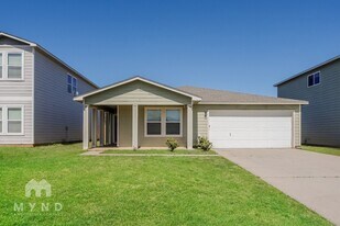 15188 Mill Valley Dr in Athens, AL - Building Photo