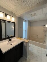 1227 E Chestnut St in Lancaster, OH - Building Photo - Building Photo