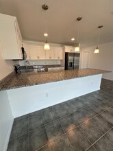 2400 Martin Ave S-Unit -2400 Martin Ave S in Lehigh Acres, FL - Building Photo - Building Photo