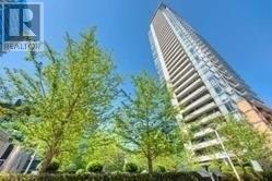 18-2918 Yorkville Ave