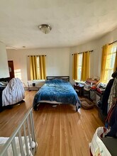 35 Wolcott St, Unit #2 in Malden, MA - Building Photo - Building Photo