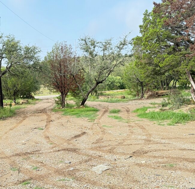 2420 Co Rd 134 in Brownwood, TX - Building Photo - Building Photo