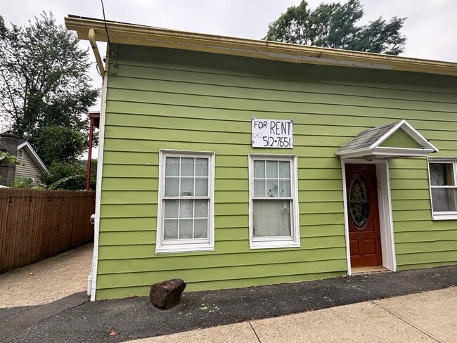 36 Washington St, Unit 5