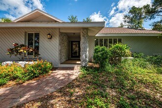 1224 S View Dr in Siesta Key, FL - Building Photo - Building Photo