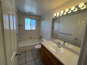363 E 1500 S, Unit 363 in Orem, UT - Foto de edificio - Building Photo
