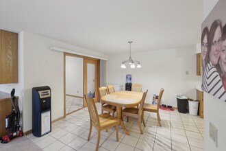 1214 N High Point Rd in Middleton, WI - Building Photo - Building Photo