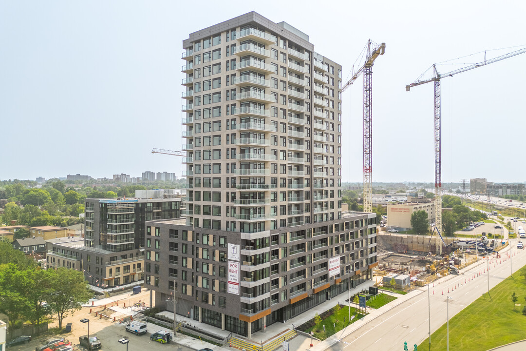 The Talisman in Ottawa, ON - Building Photo