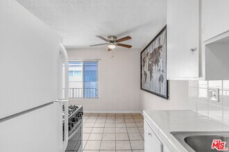 2624 6th St in Santa Monica, CA - Building Photo - Building Photo