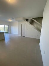 2760 SE 26th Ave in Homestead, FL - Building Photo - Building Photo