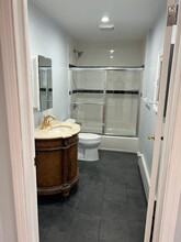 35 3rd Ave in Port Washington, NY - Building Photo - Building Photo