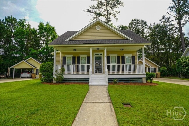 292 Vining Way in Richmond Hill, GA - Building Photo - Building Photo
