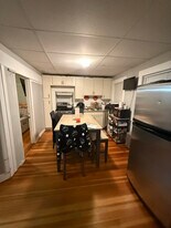 17 Bowers St in Lowell, MA - Building Photo