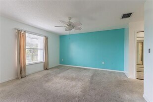13450 Greengate Blvd, Unit 321 in Ft. Myers, FL - Building Photo