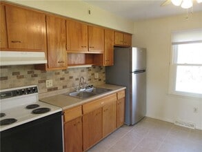 4034 Chilton Ct in Erie, PA - Building Photo - Building Photo