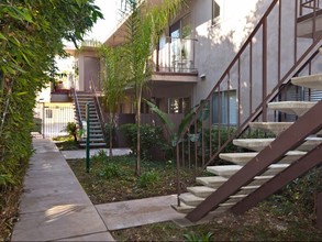 Elan Pacific Palms in San Diego, CA - Foto de edificio - Building Photo