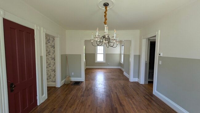 16 Glen Rd in Newtown, CT - Building Photo - Building Photo