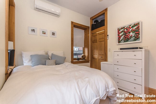 97 Myrtle St in Boston, MA - Foto de edificio - Building Photo