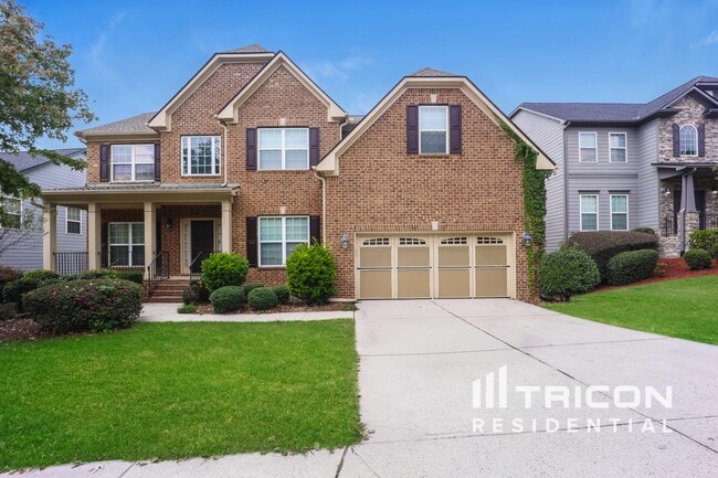 property at 663 King Sword Ct SE