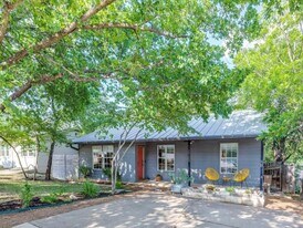 1705 Adriane Dr in Austin, TX - Building Photo
