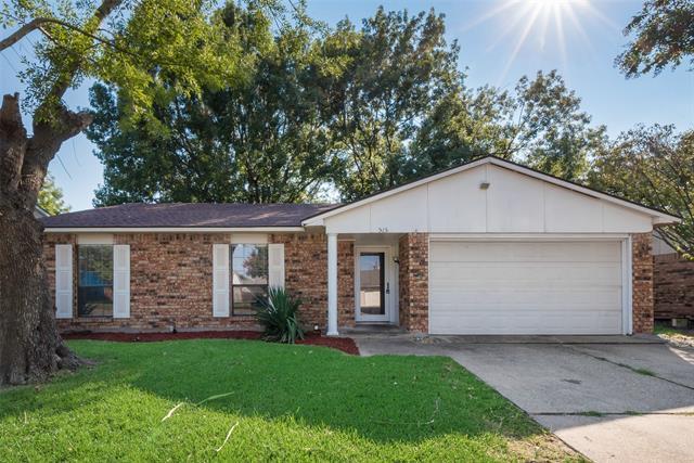 property at 515 Forestwood Dr