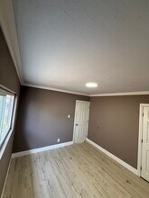 1250 E 87th St in Los Angeles, CA - Building Photo - Building Photo