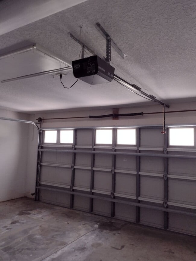 property at 4221 NE 32nd Cir