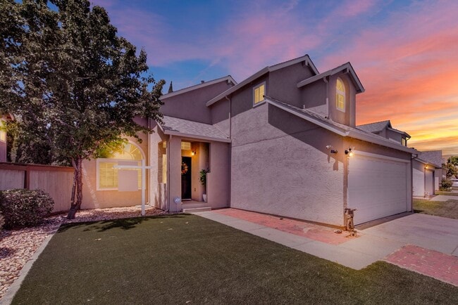 property at 2817 Bay Tree Dr