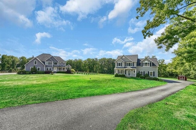 39 Paradise Valley Ln in Goshen, NY - Building Photo - Building Photo