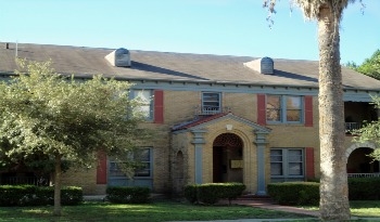 141 Harrigan in San Antonio, TX - Building Photo