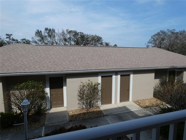 9641 Castle Point Dr in Sarasota, FL - Foto de edificio - Building Photo