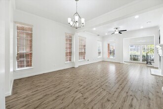 13639 Brookbluff Ln in Houston, TX - Building Photo - Building Photo