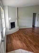 615 Park Grove Ln in Katy, TX - Foto de edificio - Building Photo