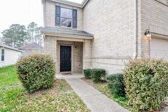 22951 Twisting Pine Dr in Spring, TX - Building Photo - Building Photo