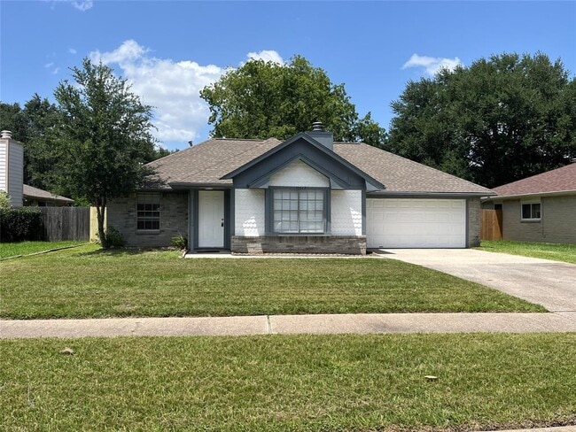 10022 Green Valley Ln