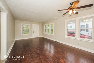632 E Smith Rd in Medina, OH - Building Photo - Building Photo